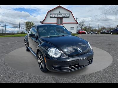 2012 Volkswagen Beetle-Classic Highline Hatchback