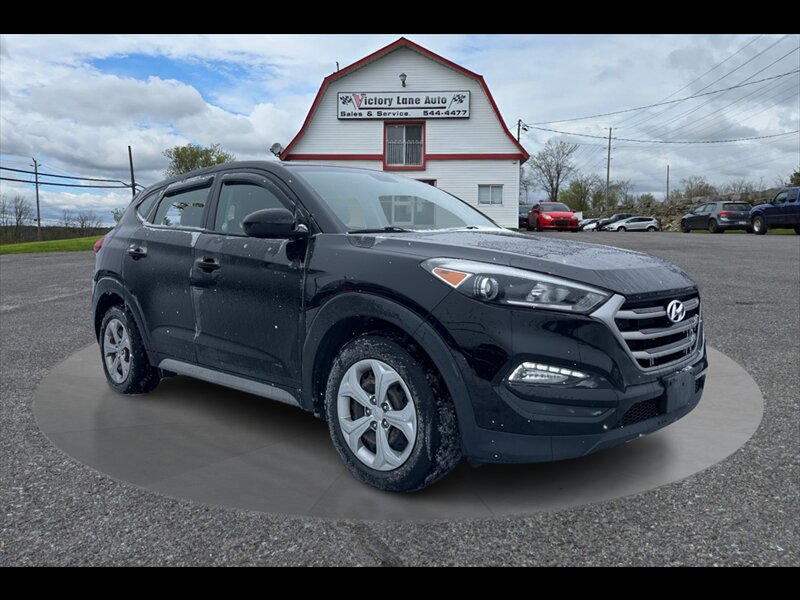 2018 Hyundai TUCSON SE  