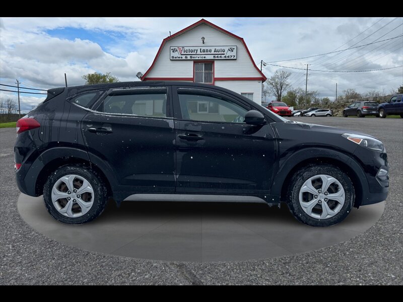2018 Hyundai TUCSON SE  