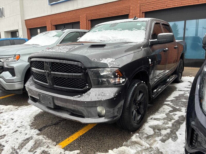 2021 RAM 1500 Classic Express  