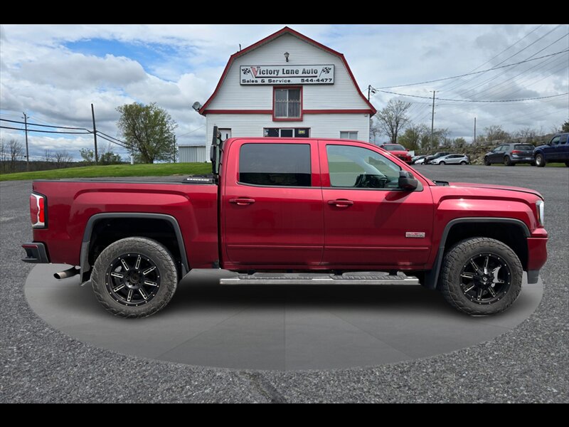 2018 GMC Sierra 1500 SLT 4X4 with AT4 Pack  