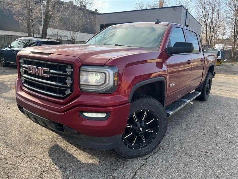 2018 GMC Sierra 1500 SLT 4X4 with AT4 Pack  