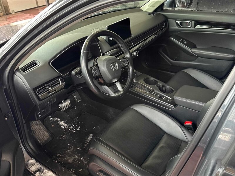 2022 Honda Civic Touring  