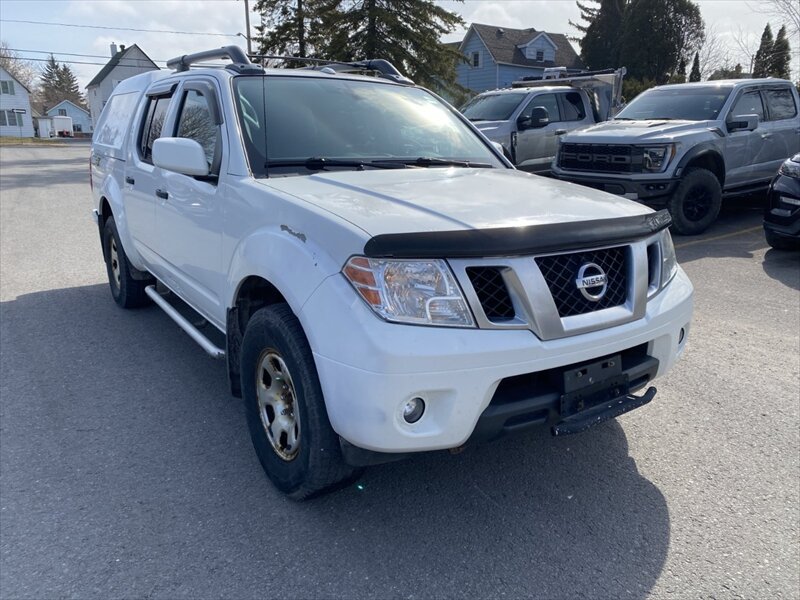 Black 2018 Nissan Frontier PRO-4X Crew Cab 4WD Pickup Truck Four-Wheel Drive Automatic
