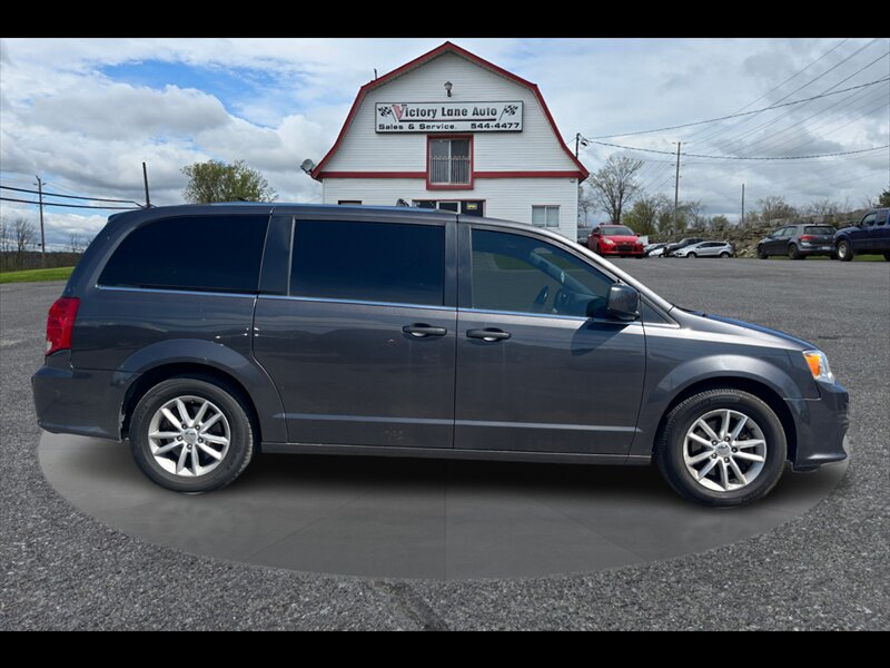2020 Dodge Grand Caravan SXT  