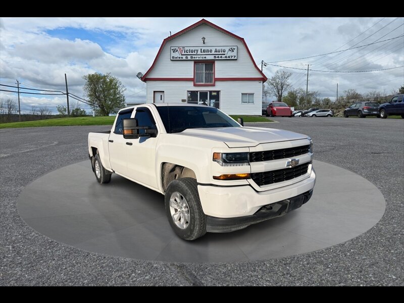 2018 Chevrolet Silverado 1500 Custom  