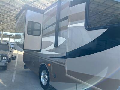 2008 Fleetwood Discovery 40x   - Photo 24 - Madera, CA 93636