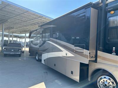 2008 Fleetwood Discovery 40x   - Photo 21 - Madera, CA 93636