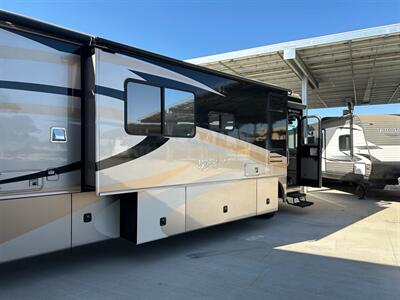 2008 Fleetwood Discovery 40x   - Photo 20 - Madera, CA 93636