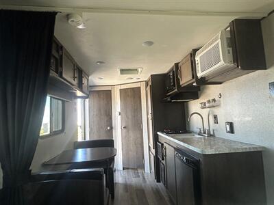 2021 Jayco Jayflight 195RB   - Photo 14 - Madera, CA 93636