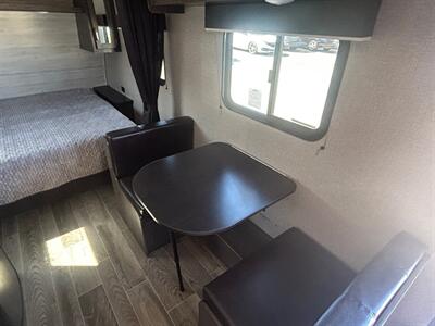 2021 Jayco Jayflight 195RB   - Photo 12 - Madera, CA 93636