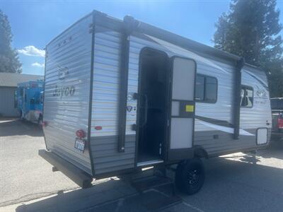 2021 Jayco Jayflight 195RB   - Photo 2 - Madera, CA 93636