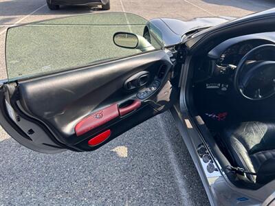 1999 Chevrolet Corvette Stingray   - Photo 43 - Madera, CA 93636