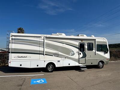 2006 Southwind 32V   - Photo 2 - Madera, CA 93636