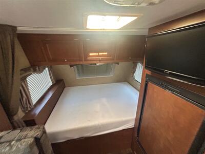 2012 Eclipse Evolution 17FBS   - Photo 11 - Madera, CA 93636