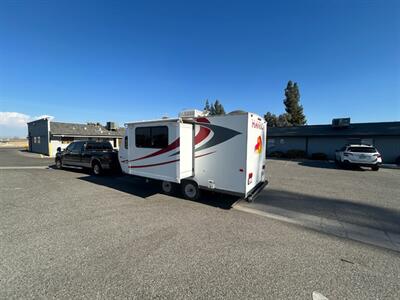 2012 Eclipse Evolution 17FBS   - Photo 4 - Madera, CA 93636