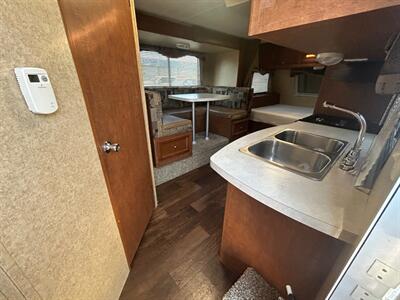 2012 Eclipse Evolution 17FBS   - Photo 7 - Madera, CA 93636