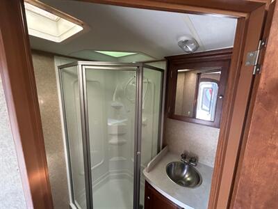 2012 Eclipse Evolution 17FBS   - Photo 15 - Madera, CA 93636