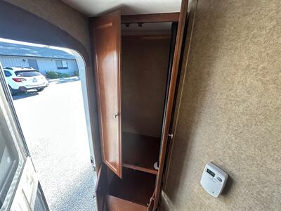 2012 Eclipse Evolution 17FBS   - Photo 17 - Madera, CA 93636