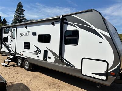 2016 Grand Design Imagine Towing Lite 2800bh   - Photo 2 - Madera, CA 93636