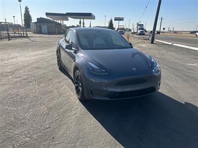 2023 Tesla Model Y Long Range   - Photo 5 - Madera, CA 93636