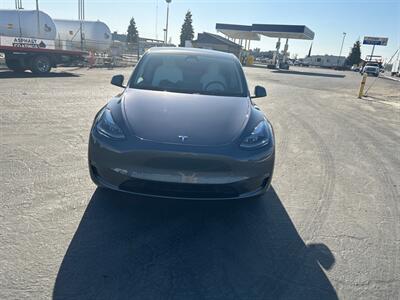 2023 Tesla Model Y Long Range   - Photo 4 - Madera, CA 93636