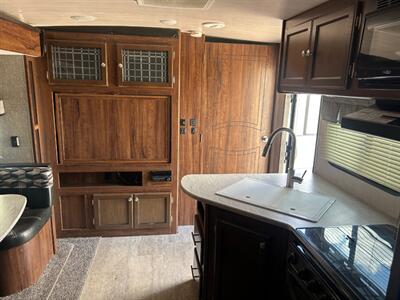 2019 Heartland MALLARD IDM 245   - Photo 19 - Madera, CA 93636