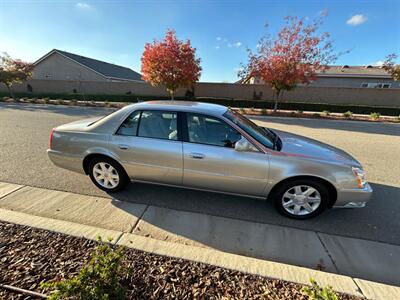 2006 Cadillac DTS Luxury I   - Photo 1 - Madera, CA 93636