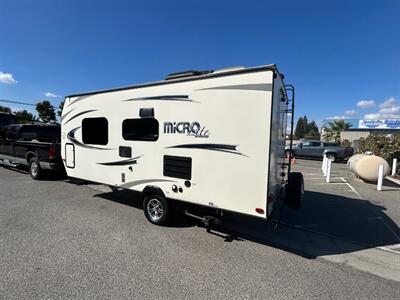 2018 Forest River Micro Light 19FD   - Photo 5 - Madera, CA 93636