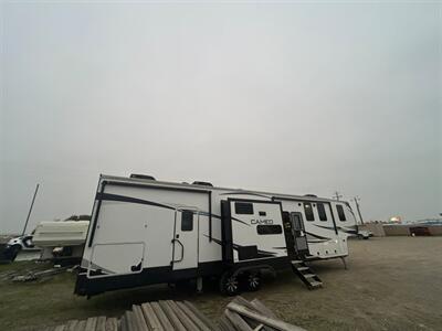 2022 Crossroads RV Cameo 4051BH   - Photo 2 - Madera, CA 93636