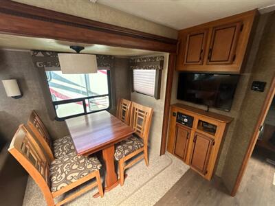 2017 STARCRAFT AUTUMN RIDGE 265RLS   - Photo 10 - Madera, CA 93636
