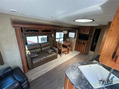 2017 STARCRAFT AUTUMN RIDGE 265RLS   - Photo 7 - Madera, CA 93636