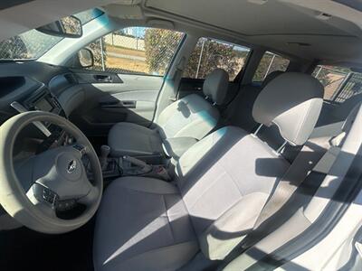 2013 Subaru Forester 2.5X Premium   - Photo 14 - Madera, CA 93636