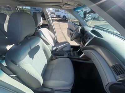 2013 Subaru Forester 2.5X Premium   - Photo 22 - Madera, CA 93636