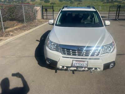 2013 Subaru Forester 2.5X Premium   - Photo 2 - Madera, CA 93636
