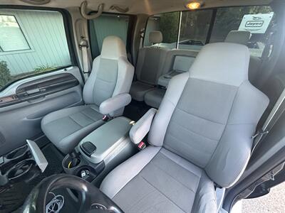 2006 Ford F-250 XLT   - Photo 11 - Madera, CA 93636