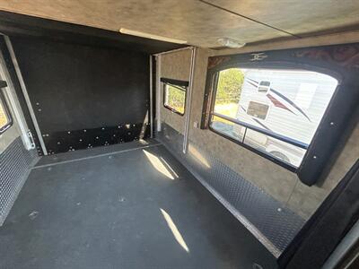 2008 Keystone Fusion 362   - Photo 10 - Madera, CA 93636