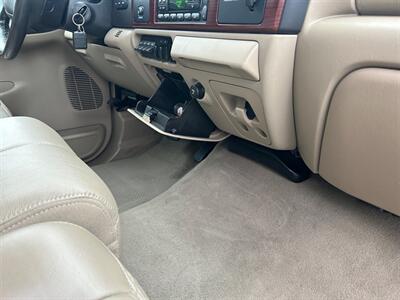 2005 Ford F-250 Super Duty Lariat   - Photo 35 - Madera, CA 93636