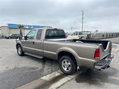 2005 Ford F-250 Super Duty Lariat   - Photo 3 - Madera, CA 93636