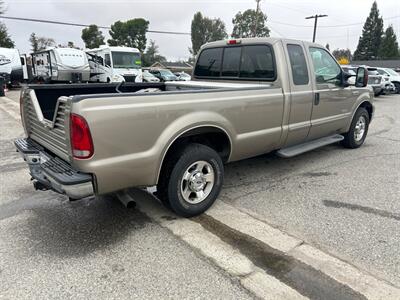 2005 Ford F-250 Super Duty Lariat   - Photo 5 - Madera, CA 93636