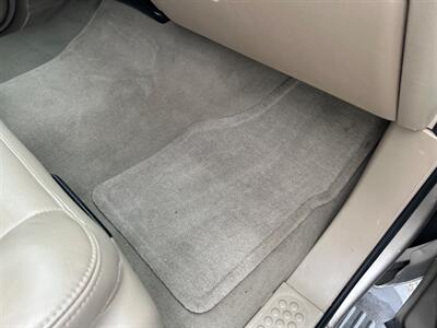 2005 Ford F-250 Super Duty Lariat   - Photo 32 - Madera, CA 93636