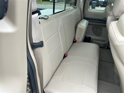 2005 Ford F-250 Super Duty Lariat   - Photo 36 - Madera, CA 93636