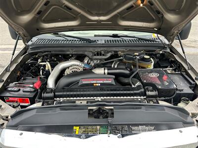 2005 Ford F-250 Super Duty Lariat   - Photo 40 - Madera, CA 93636