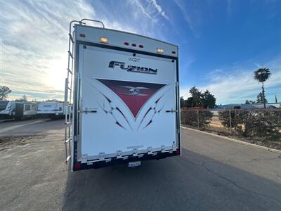 2011 Keystone Fusion FZ398   - Photo 4 - Madera, CA 93636