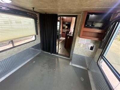 2011 Keystone Fusion FZ398   - Photo 15 - Madera, CA 93636