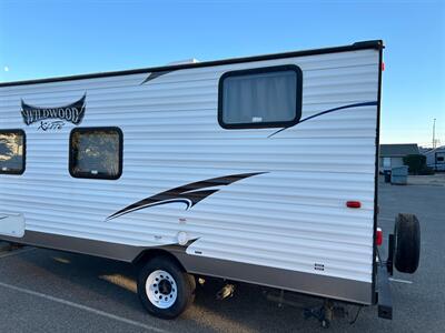 2015 Forest River Wildwood Xlite T195BH   - Photo 4 - Madera, CA 93636