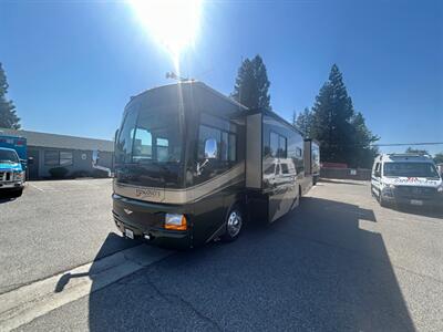 2004 Fleetwood Discovery 35M   - Photo 15 - Madera, CA 93636