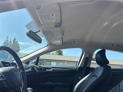 2016 Ford Fusion SE   - Photo 10 - Madera, CA 93636