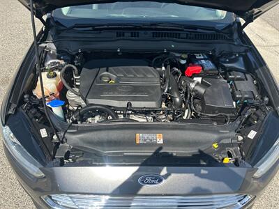 2016 Ford Fusion SE   - Photo 14 - Madera, CA 93636