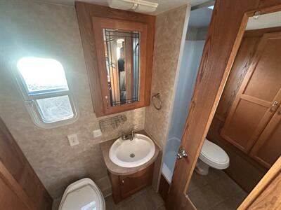 2009 NASH 22H   - Photo 8 - Madera, CA 93636